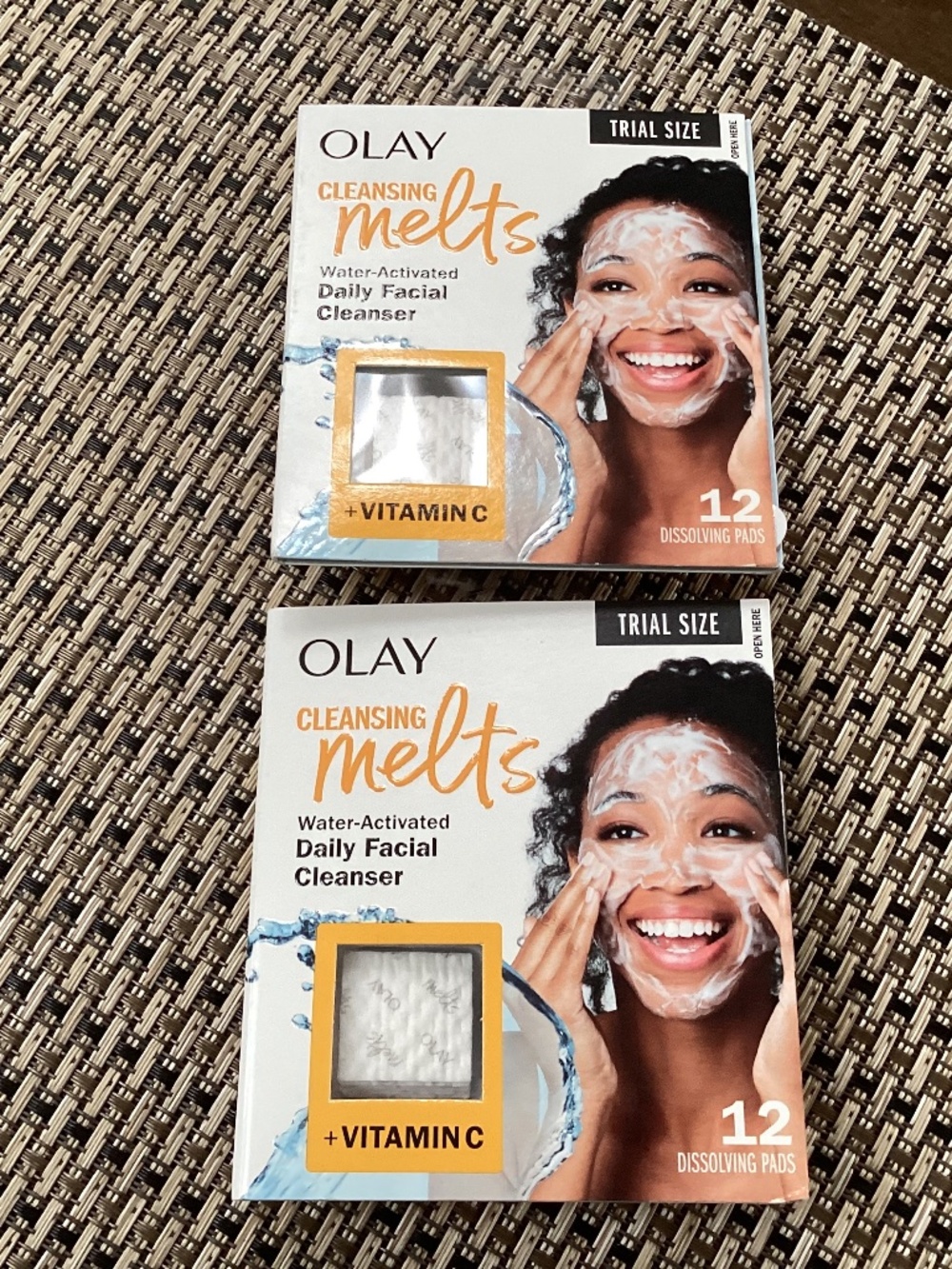 Olay Cleansing Water-Activated Daily Facial Cleanser Bundle Trial Size